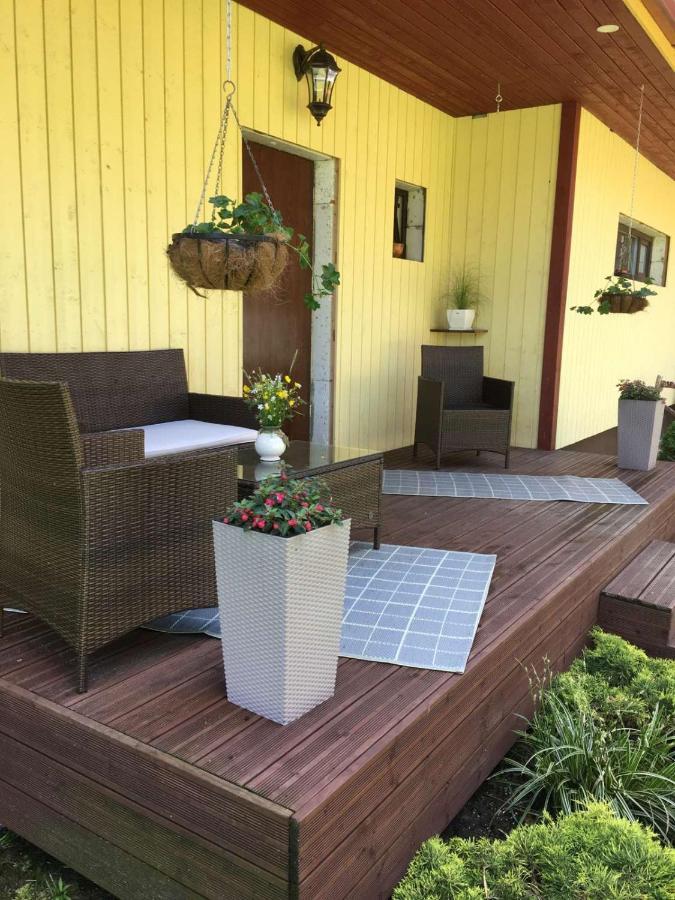 Villa Reinholdi Puhkemaja Jabara Esterno foto