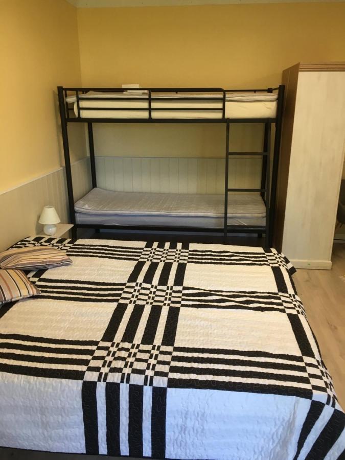 Villa Reinholdi Puhkemaja Jabara Esterno foto